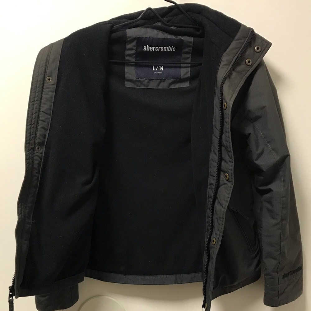 Nice Grey Fleece Lined Zipper & Snap Up Abercrombie & Fitch Jacket! - Picture 10 of 15